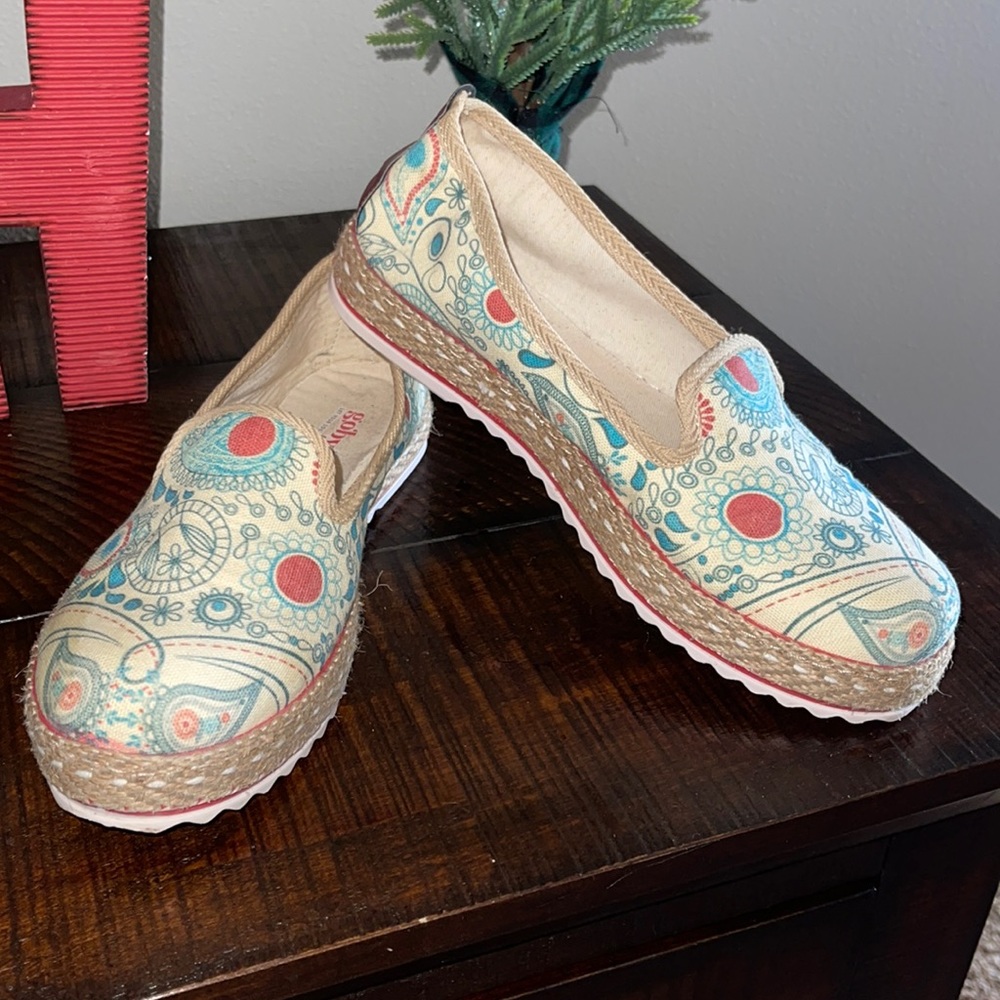Goby shoes